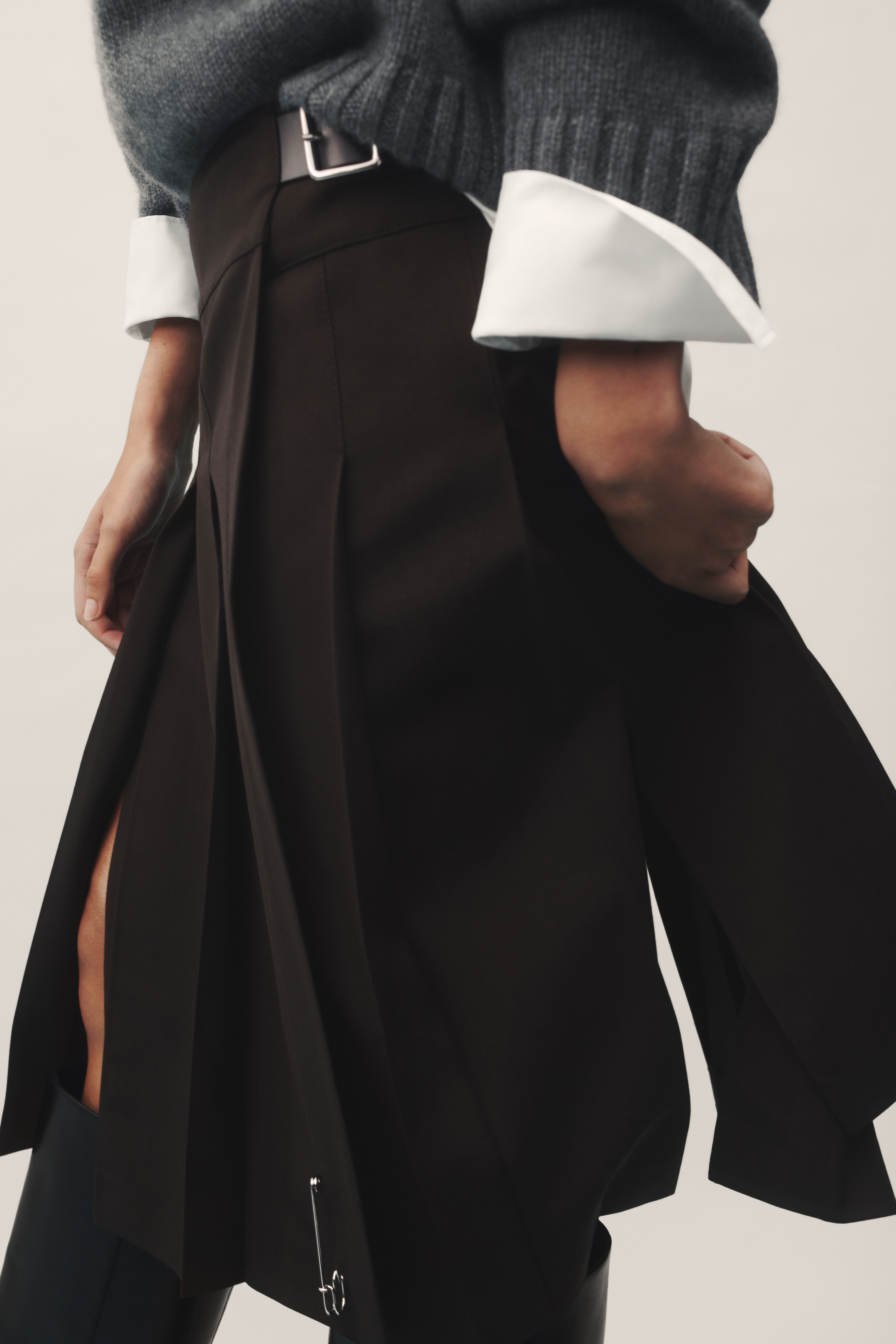 Cos Le Kilt 02 08