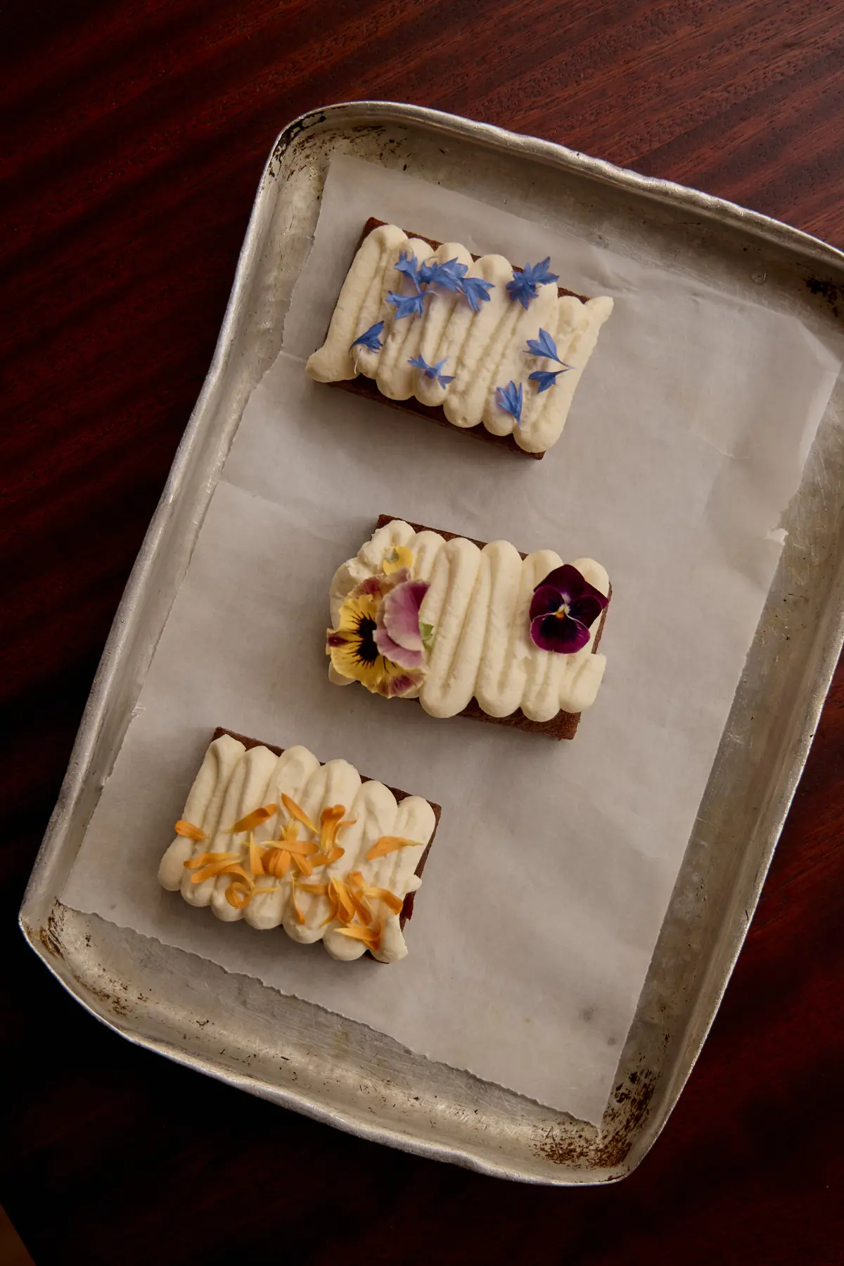 CAFEJIKONI8883 (C) Beca B Jones Photo