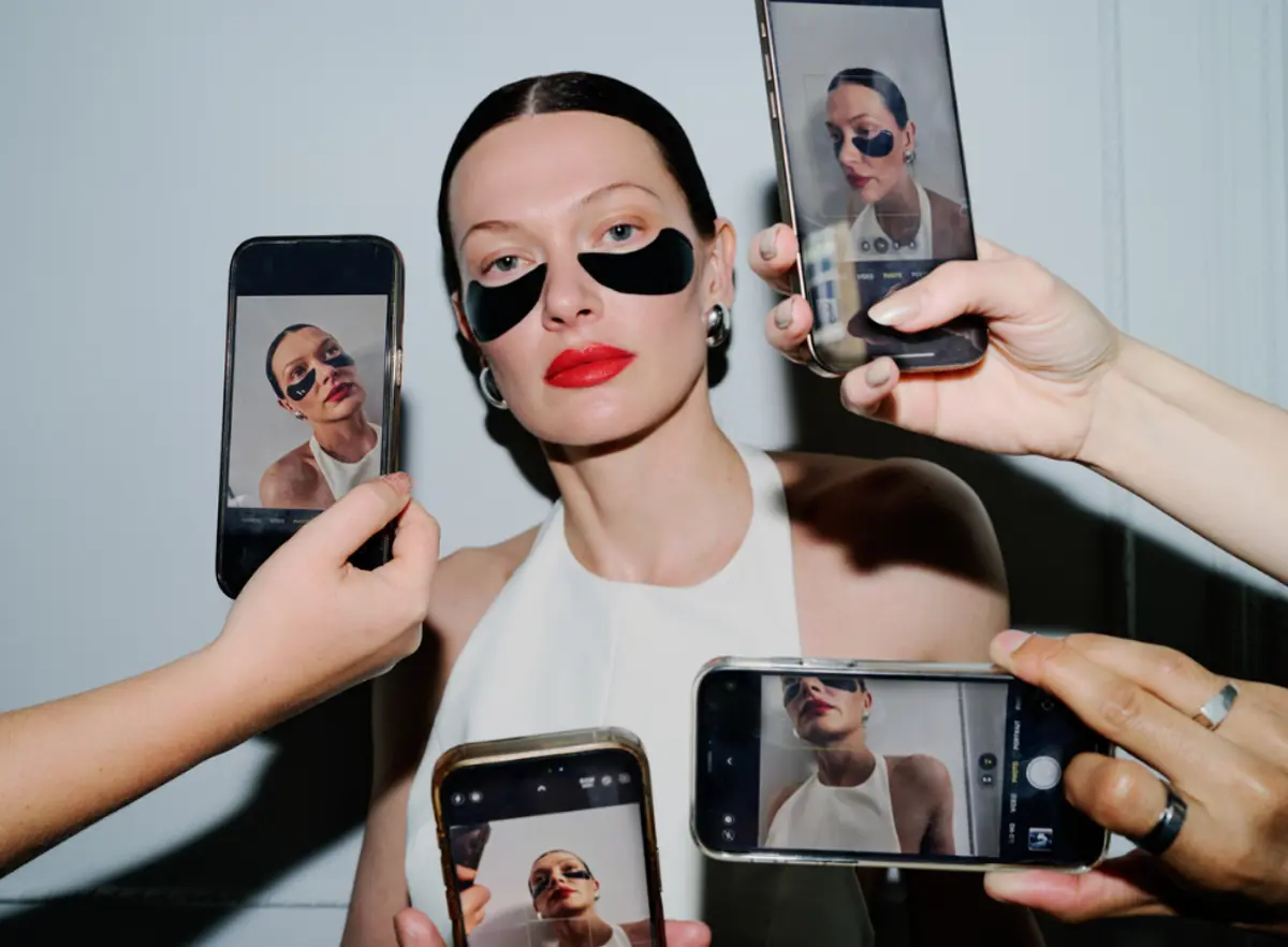 111Skin Eye Mask Press Image