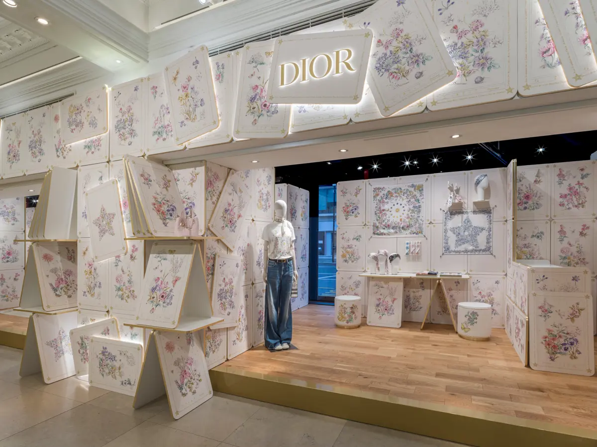2025 07 CD Harrodpopup 164